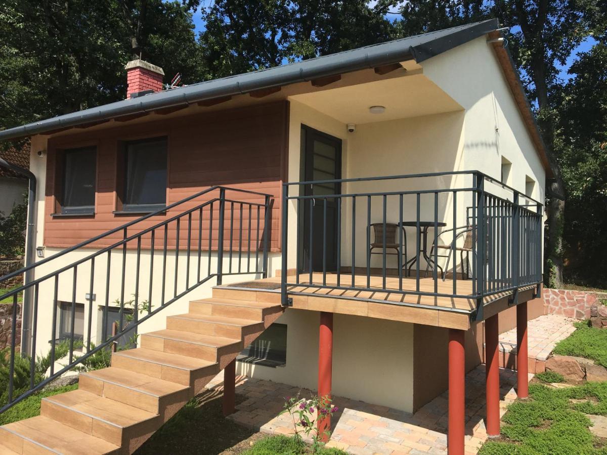 Balaton Wellness Tom Cat Nyaralo 1 Wellness Es 1 Gyermekbarat Apartmannal Kovagoors Exterior photo