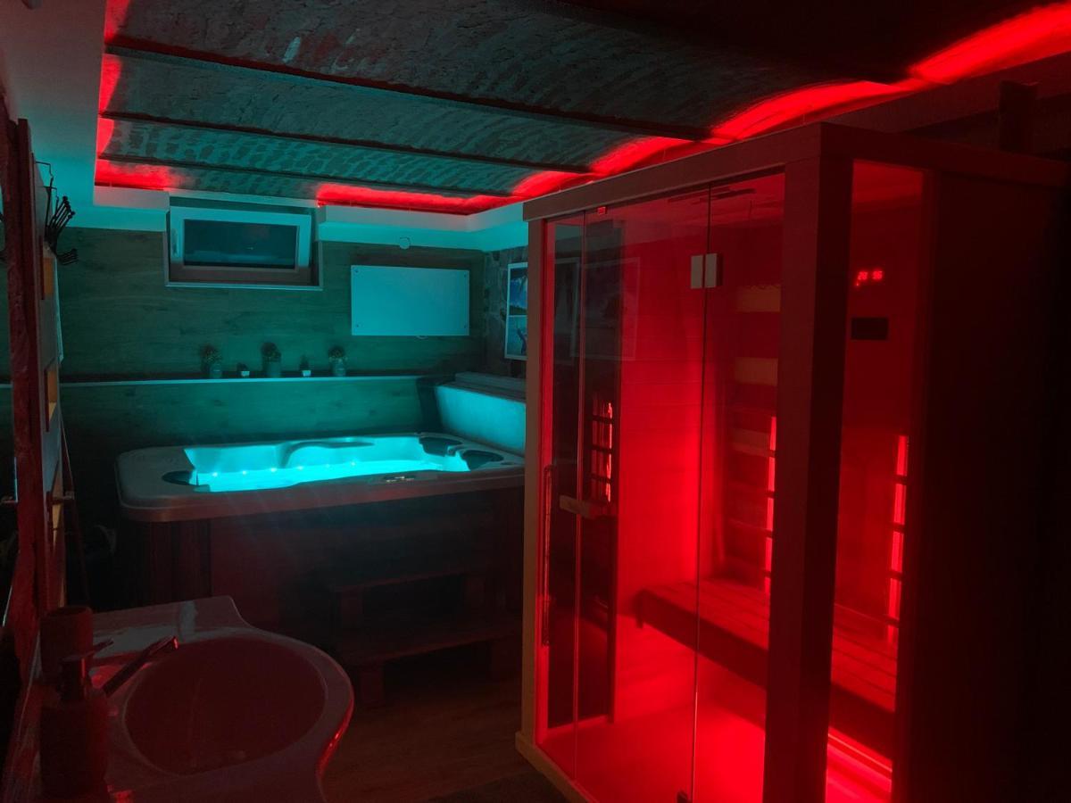 Balaton Wellness Tom Cat Nyaralo 1 Wellness Es 1 Gyermekbarat Apartmannal Kovagoors Exterior photo