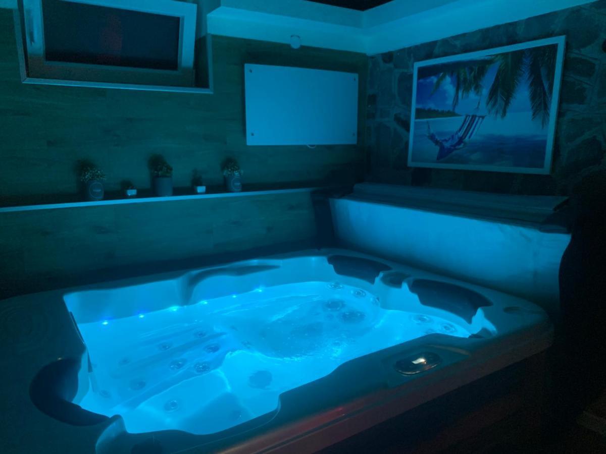 Balaton Wellness Tom Cat Nyaralo 1 Wellness Es 1 Gyermekbarat Apartmannal Kovagoors Exterior photo